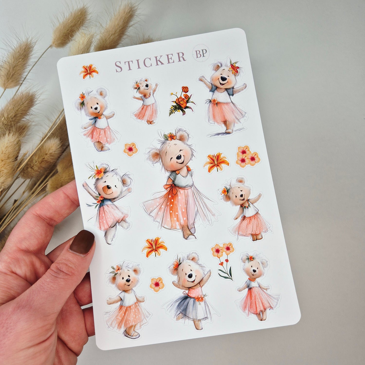 Niedliche Bärchen-Sticker im Aquarell-Stil