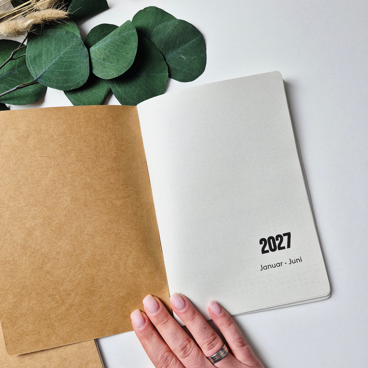 Jahresplaner 2027 – Wochenkalender in 2 Heften | A5 oder Standard Traveller’s Journal