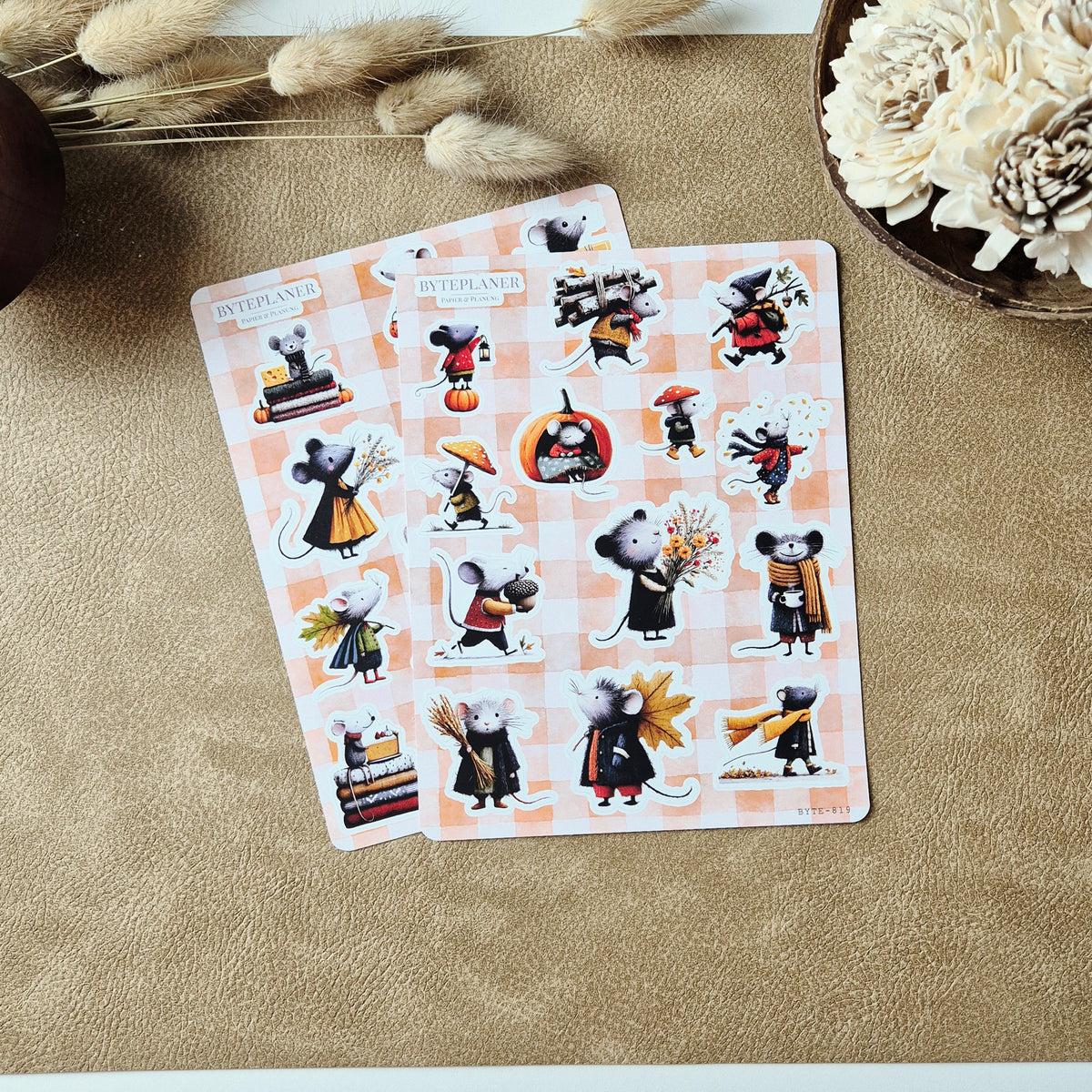 Herbstliche Mäuse Sticker – 2 Stickerbögen in Aquarelloptik für Planer, Bullet Journal & Scrapbooking