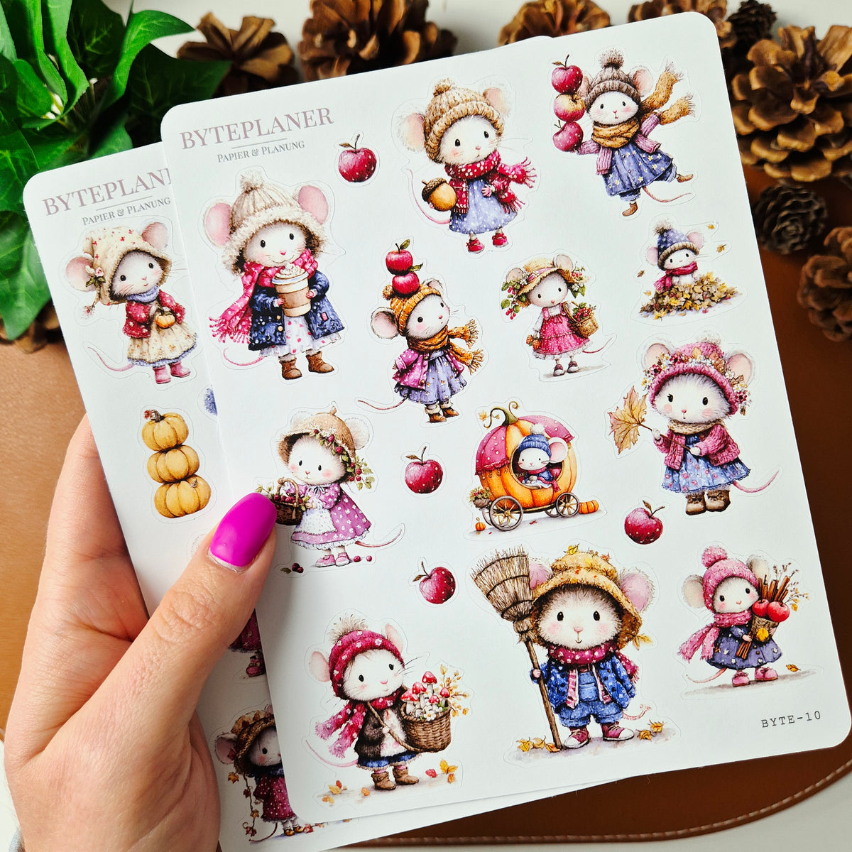 Herbstmäuse Sticker-Set – 2 Stickerbögen im Aquarell-Look für Planer, Bullet Journal & Scrapbooking