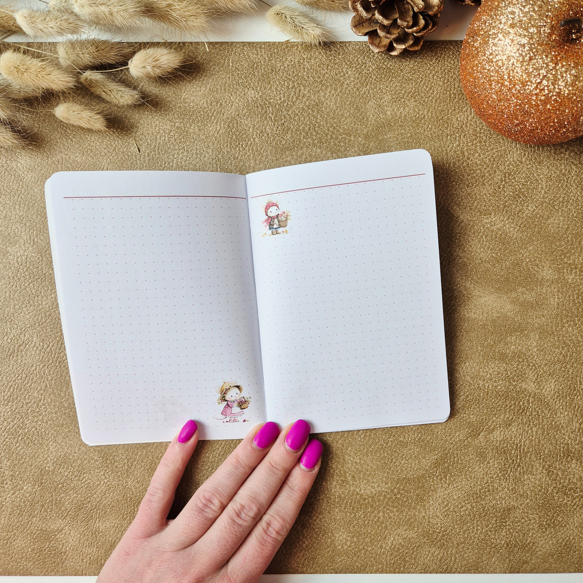 A6 Notizbuch mit kleinen Mäuseillustrationen