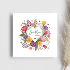 Details für Muttertagskarte „Beste Mama der Welt" – wie handgemalt mit Blumenkranz ansehen Muttertagskarte „Beste Mama der Welt" – wie handgemalt mit Blumenkranz